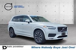 2021 Volvo XC90 T5 Momentum 