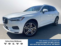 2021 Volvo XC60 T5 Momentum 