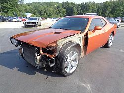 2011 Dodge Challenger SE 