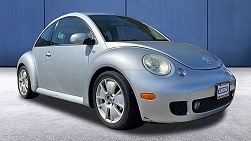 2003 Volkswagen New Beetle S 