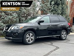 2019 Nissan Pathfinder SV 