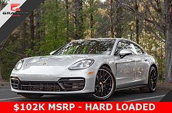 2022 Porsche Panamera Base 