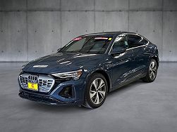 2024 Audi Q8 e-tron Prestige 