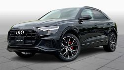 2022 Audi Q8 Premium Plus 