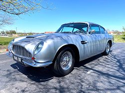 1970 Aston Martin DB6  