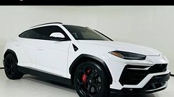 2020 Lamborghini Urus  