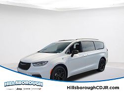 2024 Chrysler Pacifica Select 