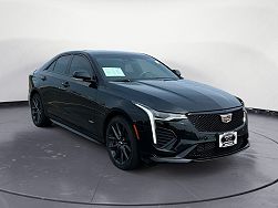 2022 Cadillac CT4 V 