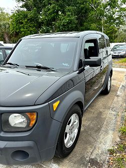 2004 Honda Element EX 