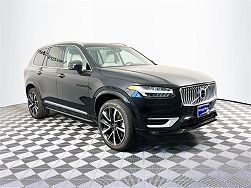 2023 Volvo XC90 B6 Plus 