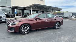 2023 Nissan Altima SV 