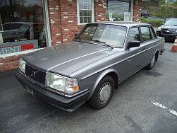 1986 Volvo 240 DL 