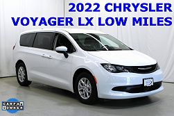 2022 Chrysler Voyager LX 