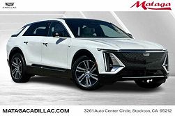 2024 Cadillac Lyriq Luxury 2 