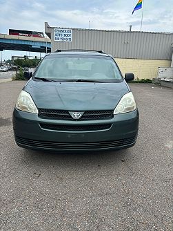 2005 Toyota Sienna CE 