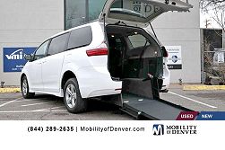 2020 Toyota Sienna LE Mobility