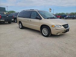 2000 Chrysler Town & Country LXi 