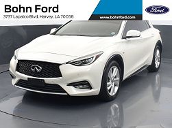 2017 Infiniti QX30 Premium 