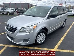 2010 Volkswagen Routan S 