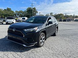 2022 Toyota RAV4 SE 