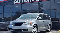 2014 Chrysler Town & Country Limited Edition 