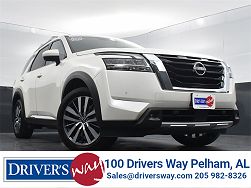 2022 Nissan Pathfinder Platinum 