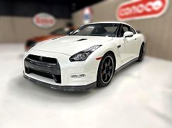 2014 Nissan GT-R  