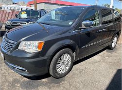 2012 Chrysler Town & Country Limited Edition 