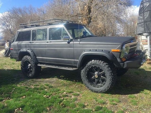 17 Jeep Grand Wagoneer For Sale From 499 To 3 199 900