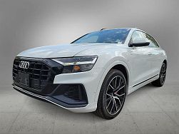 2020 Audi Q8 Premium Plus 