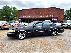 2001 Lincoln Town Car Signature 