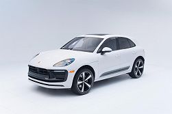 2023 Porsche Macan T 