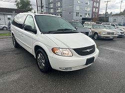 2003 Chrysler Town & Country Limited Edition 
