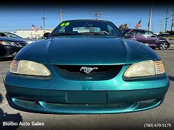 1998 Ford Mustang Base 