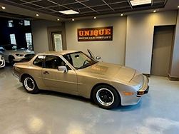 1983 Porsche 944  