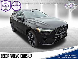 2024 Volvo XC60 T8 Plus Dark Theme