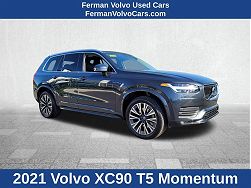 2021 Volvo XC90 T5 Momentum 