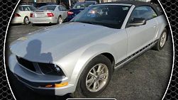 2005 Ford Mustang  