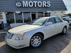 2010 Cadillac DTS Base 