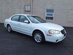 2000 Nissan Maxima SE 