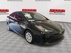 2022 Toyota Prius LE 