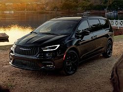 2024 Chrysler Pacifica Touring 