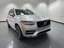 2018 Volvo XC90 T6 Momentum 